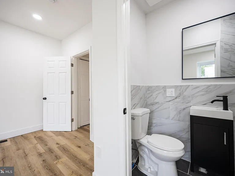 3712 Manayunk Ave — Photo 25