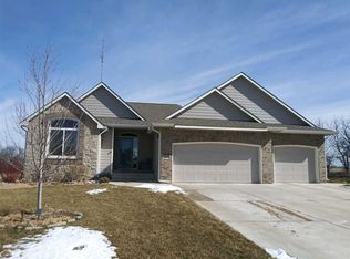 2738 N Bluestone Cir, Andover, KS 67002