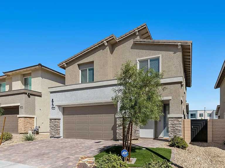 8866 Sasquatch Run Ave — Photo 28