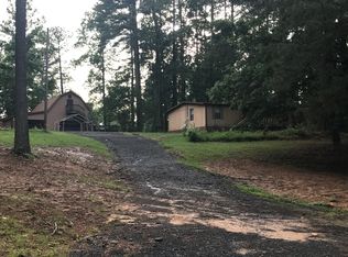 5445 Deer Chase Trl, Suwanee, GA 30024