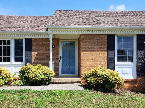 41 Ash Grove Dr, Lynchburg, VA 24502