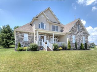 11 Bartlett St, Milton, WV 25541