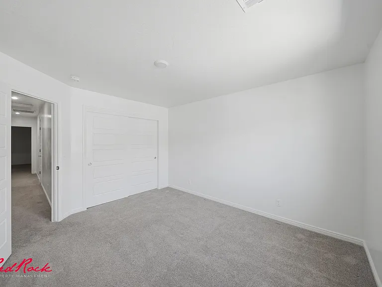 391 S Deep Creek Dr — Photo 23