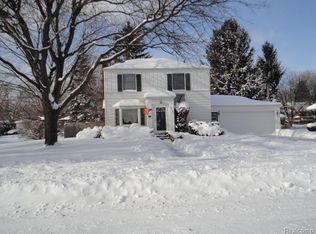 3148 Winifred St, Wayne, MI 48184