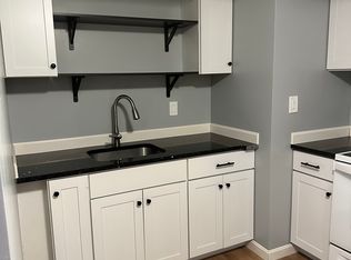 596 Beaver St, Waltham, MA 02452