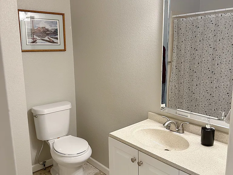 2526 E Caramillo St — Photo 4