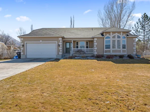 75 Voyager Cir, Stansbury Park, UT 84074