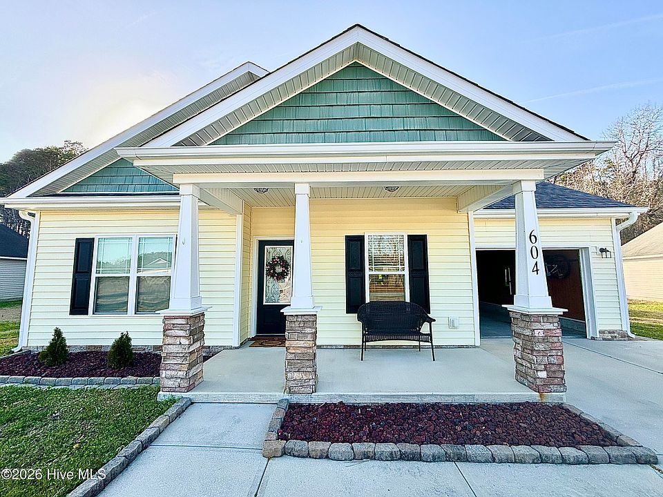 1st image of 604 Spoleto Court
