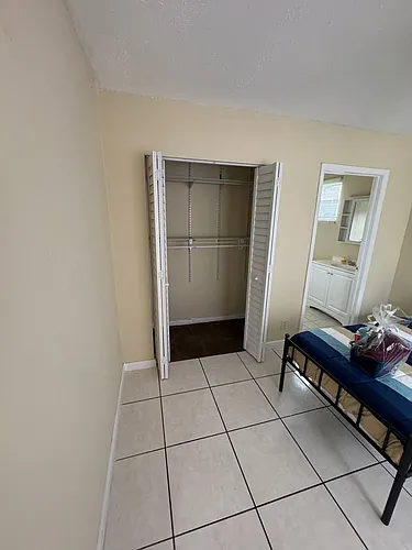 412 SW 10th Ct #412 Photo 1