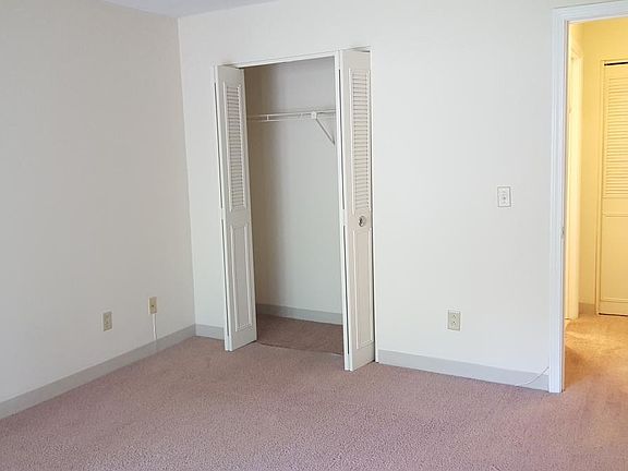 Queen Anne's Gate Apartments