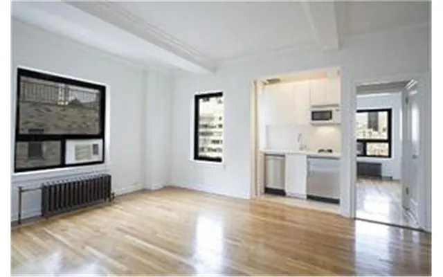 Sold by Douglas Elliman | media 22