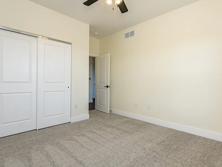 7154 Savannah Dr — Photo 19