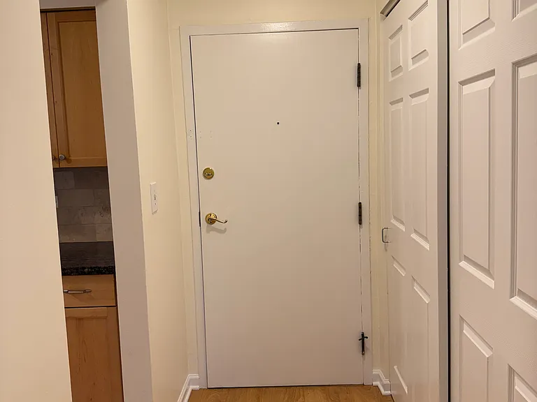 2600 Brookwood Way Dr #103 — Photo 2