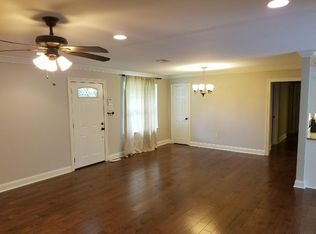 8850 Field Dr, Baton Rouge, LA 70809