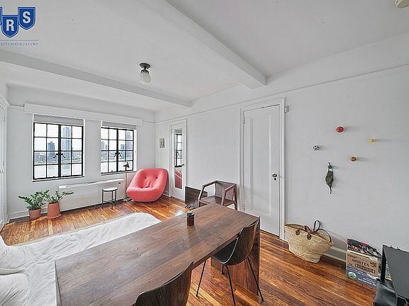 3rd image of 5 Tudor City Pl APT 1426