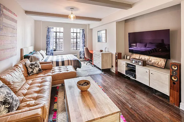 Rented by Compass | media 6