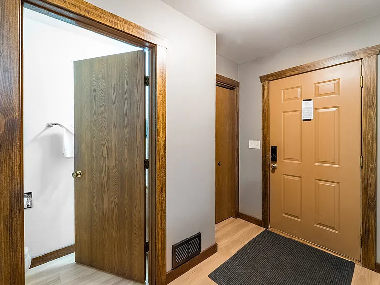 227290 Boulder Ridge Cir #2 — Photo 3