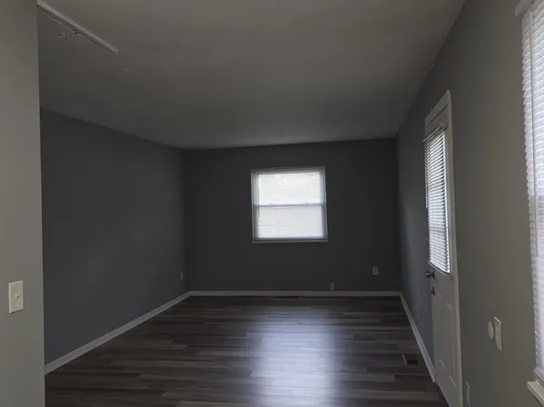 616 E 34th St, Lorain, OH 44055