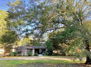 7064 Guy Ln, Orange, TX 77632