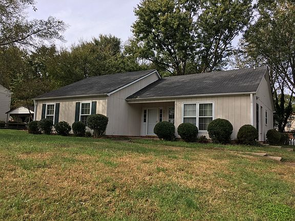 3rd image of 3810 Gardner Park Dr