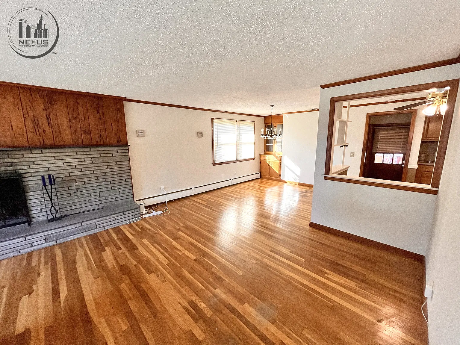 3 bed, 1358 sqft, $2,750 — Photo 1