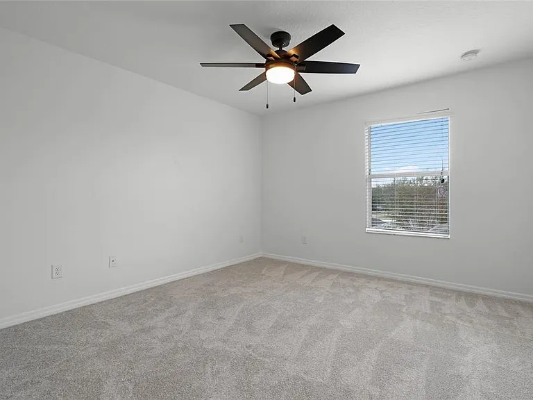 5440 New Independence Pkwy — Photo 26