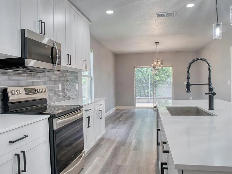 3711 Julius Estates Blvd — Photo 9