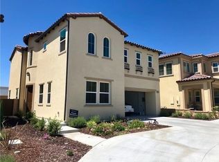 405 Pinnacle Dr, Lake Forest, CA 92630