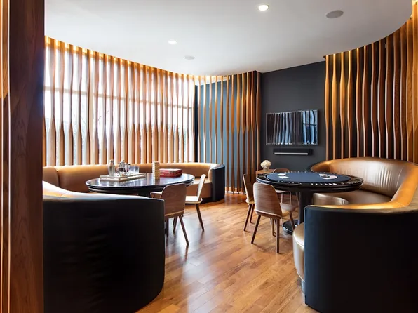 450 West 42nd Street image 10 of 23