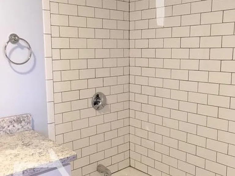 20 Hammond Pond Pkwy #307B — Photo 8