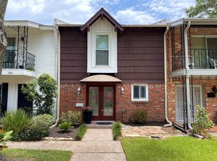 1787 Saxony Ln, Houston, TX 77058