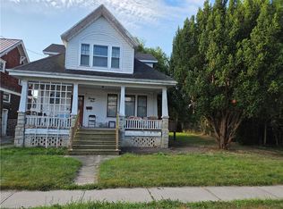 24 Stanley Ave, Chatham Kent, ON N7M 3J2