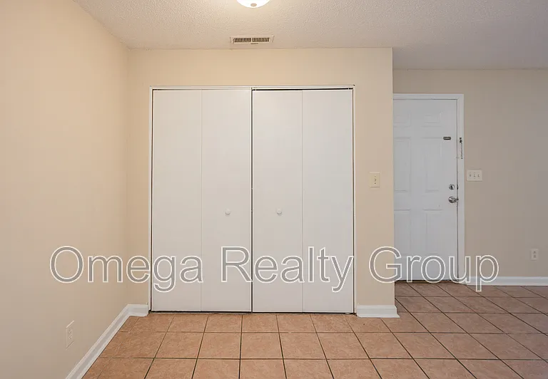 The Cove Apartments — Photo 27