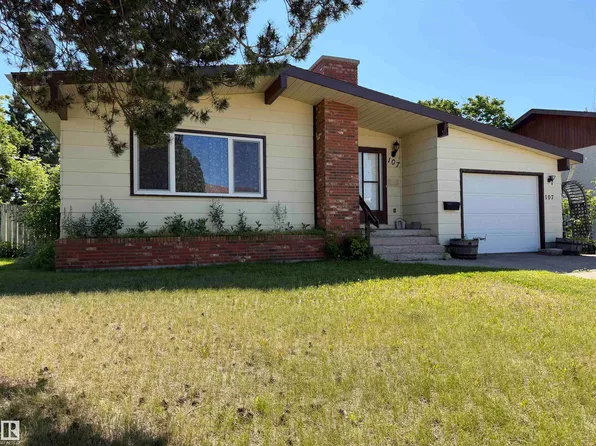 107 Mountain Ash Dr, Wetaskiwin, AB T9A 2T4