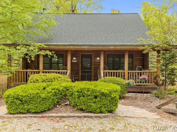 6525 Goshorn Way, Saugatuck, MI 49453