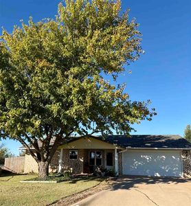 4908 SE Dover Dr, Lawton, OK, 73501