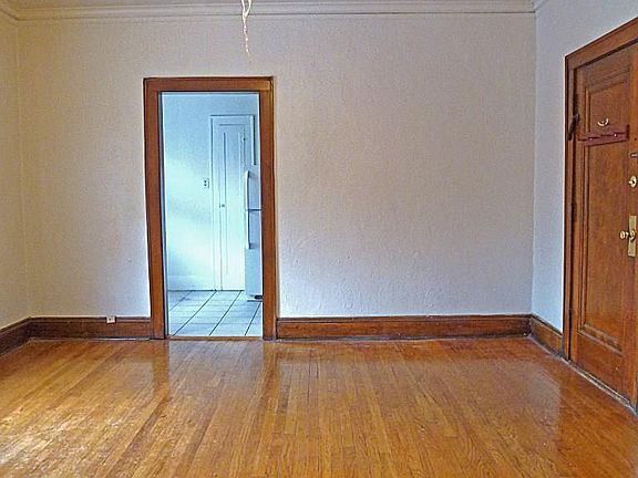 4th image of 12228 Clifton Blvd APT 17