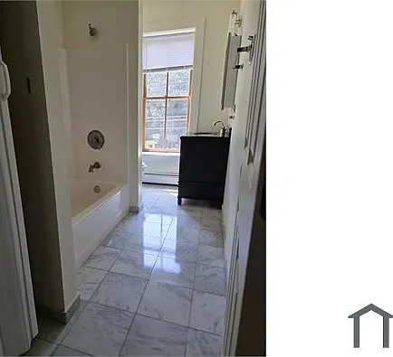 539 Howard Ave #2 — Photo 5