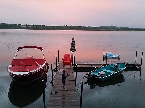 4th image of 158 Kirby Point