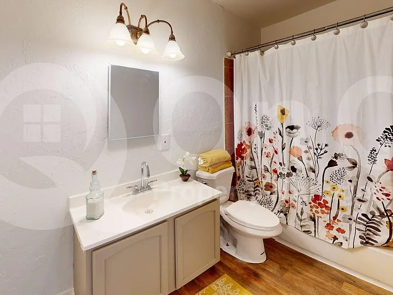 2950 N Alvernon Way #13104 — Photo 8