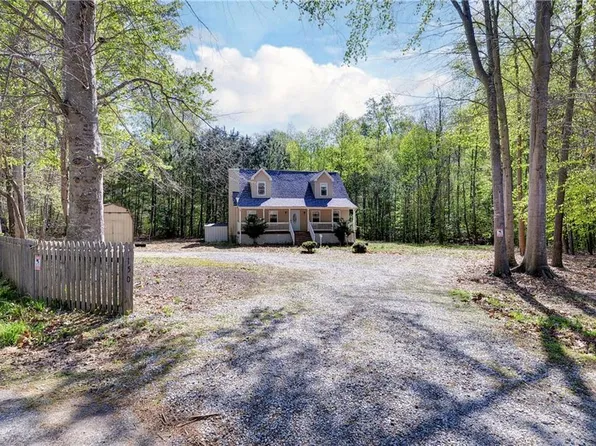 150 Campbell Ln #B, Newport News, VA 23602