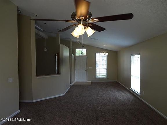2nd image of 386 Stonehurst Pkwy