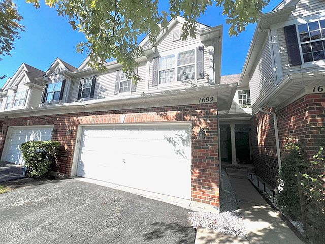1st image of 1692 Buckingham Dr