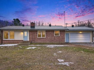 715 Hanna Rd, Tay Valley, ON K0H2B0