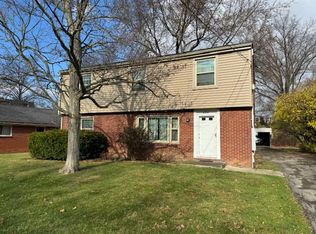424 Old Shay Ln APT 2, Youngstown, OH