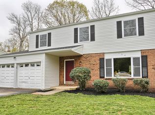 996 Martin Ln, Harrisburg, PA 17111