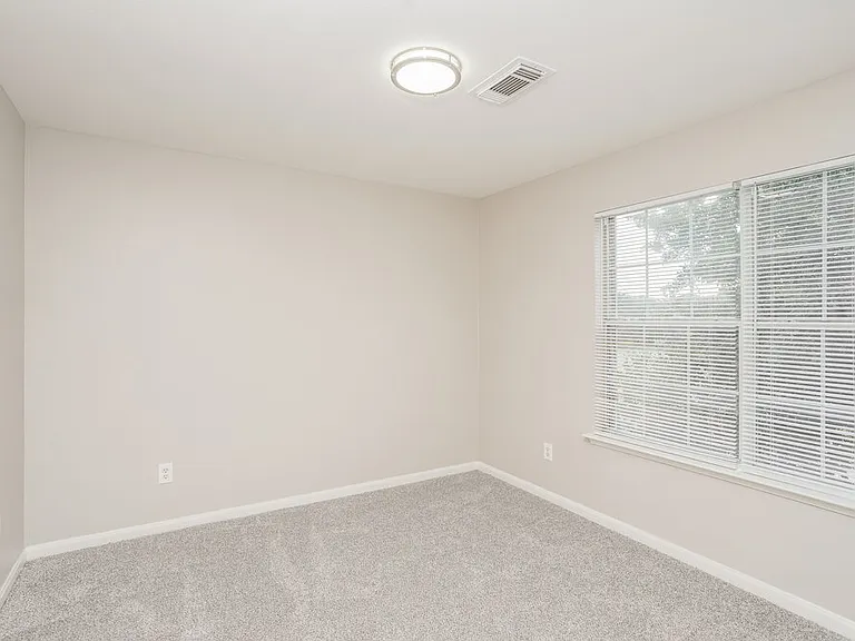 13426 Fountain Hills Ct — Photo 14