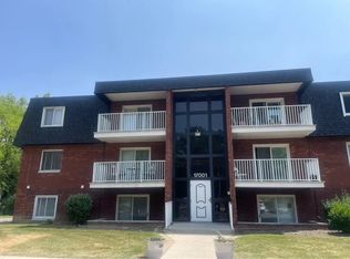 17001 Albany Ave APT 108, Hazel Crest, IL 60429