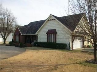 10601 E Bannister Rd, Kansas City, MO 64134