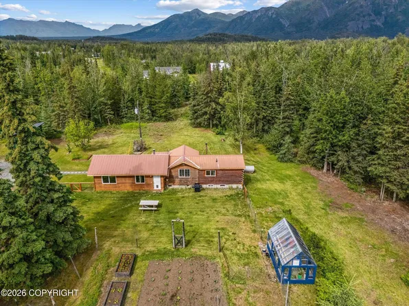 4317 S Jw Ct, Palmer, AK 99645